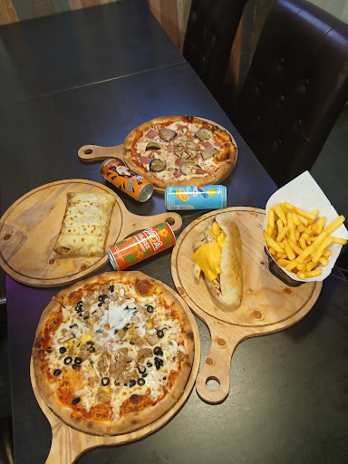 Photo 3 - Pizza Seven Days