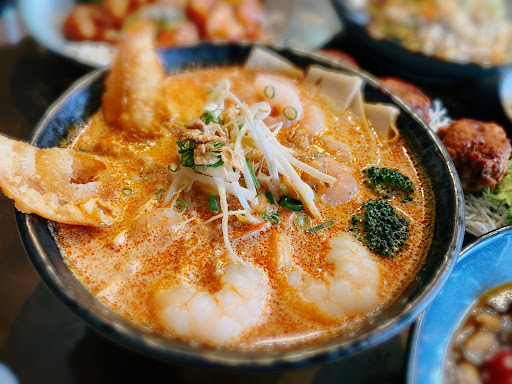 Yumo Dumpling Bar - Thumbnail