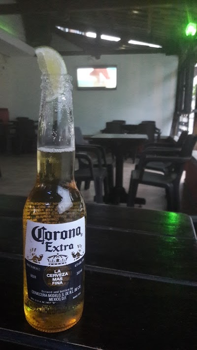 Photos of Almendros Bar