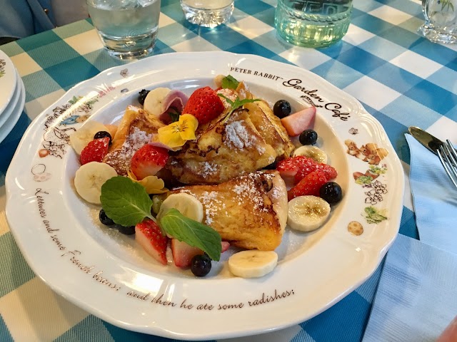 Peter Rabbit Garden Cafe