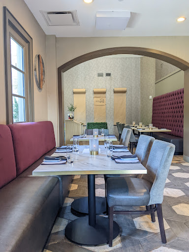 Bistro 313 - Visual