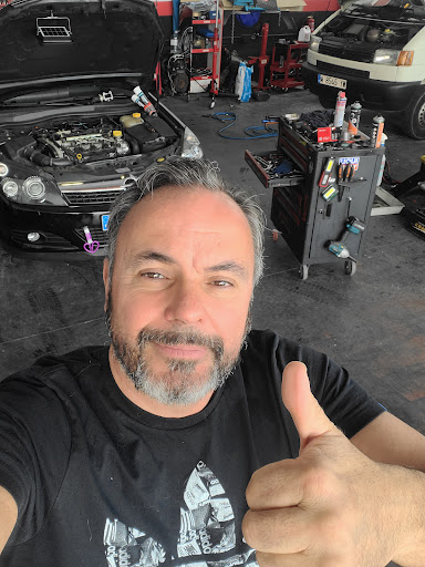 Saroncars Garage - Thumbnail