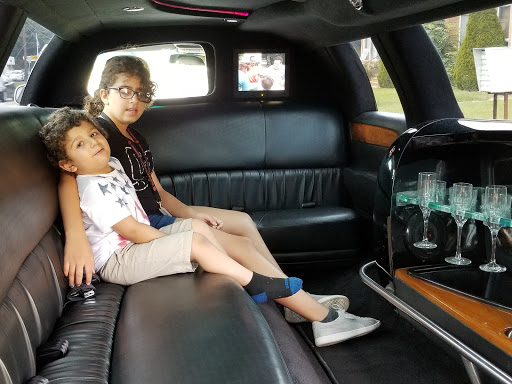 Al's taxi & limousine service - Thumbnail