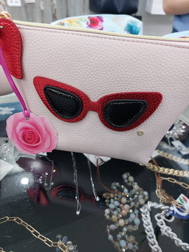Vanity Accessori Moda - Visual