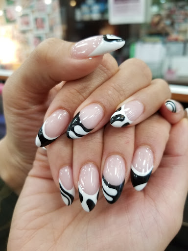 New Huntington Nail & Spa - Thumbnail