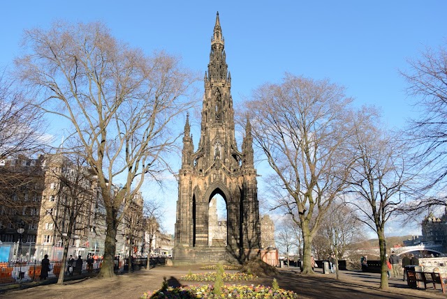 Scott Monument