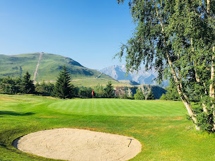 Photo n°32 de Golf de l'Alpe d'Huez à Huez (Club de golf)