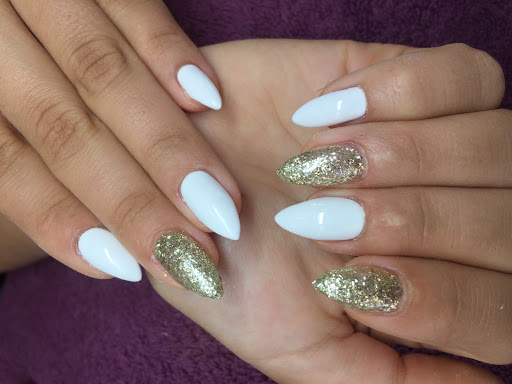 Onglerie et Extensions De Cils Couleur Zen Sandra - Thumbnail