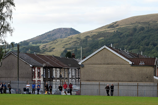 The Oval Ynyshir Logo