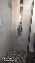 Photo n°28 de Sedime à Les Pavillons-sous-Bois (Magasin de carrelage)