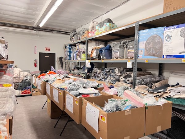 Mega Deal Mart photo 1