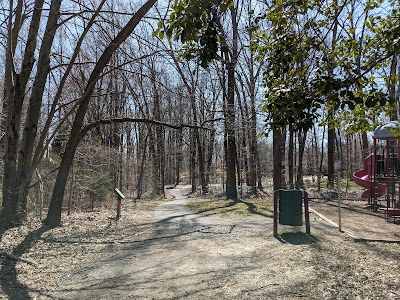 Brentwood Park Playground and Pond