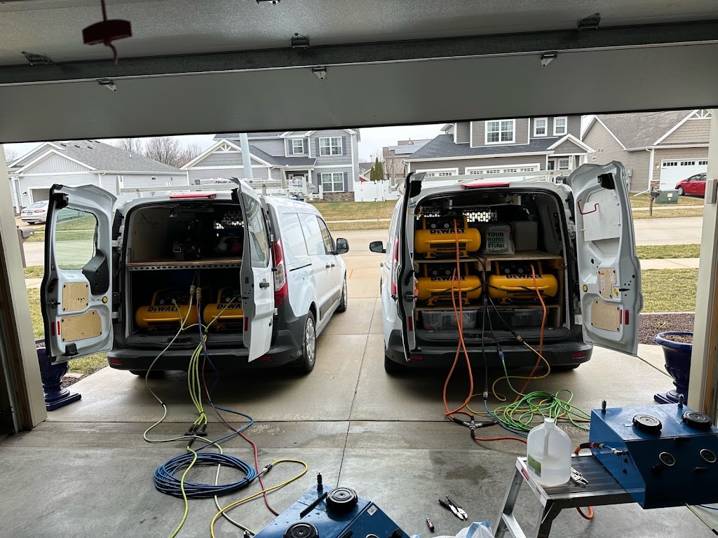 Pure Maintenance of Central Illinois - USA Mold Service photo