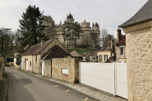 Pierrefond - Thumbnail