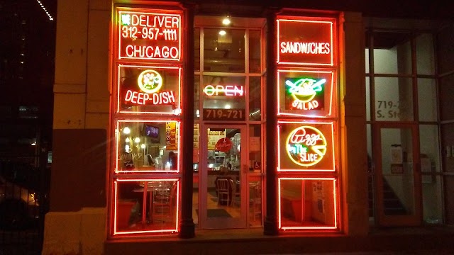 Paulys Pizzeria - South Loop