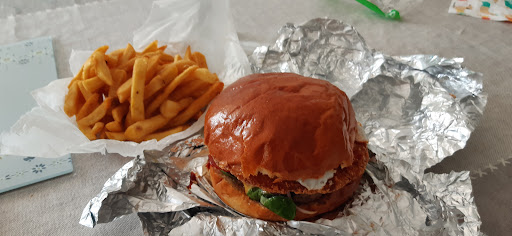 Photo 6 - Big burgers