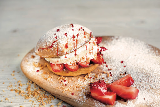 Marinella yogurteria-creperia- gelateria , - Thumbnail