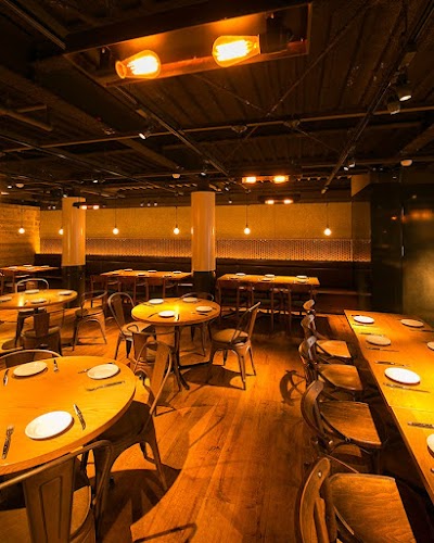 近江牛ステーキ&グリル BISTECCA（ビステッカ）