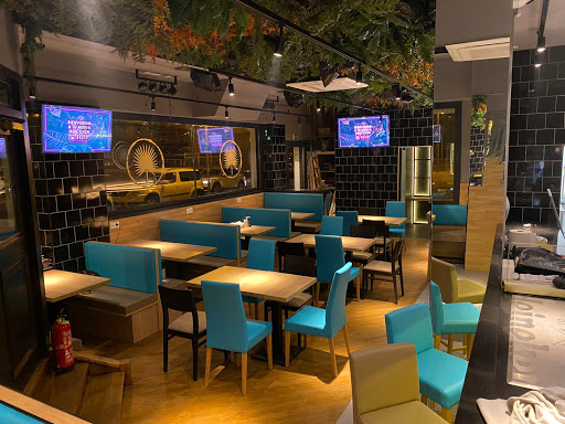 Oasis Gastro Bar | Restaurante Badalona