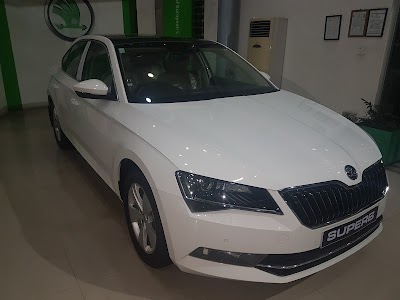 car-dealer