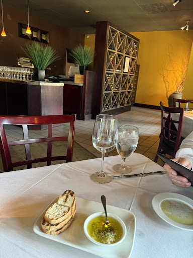 Gorji Restaurant - Visual