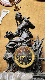 Photo n°11 de Le passé singulier à Marvejols (Magasin d'antiquités)