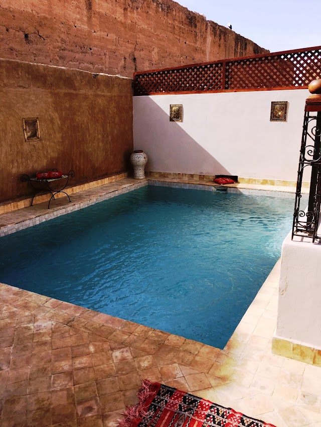 Riad Carina