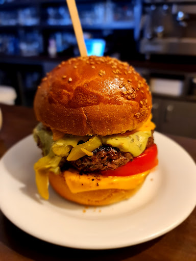 Photo 1 - DINERS BURGER