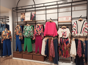 Photo n°2 de Bréal à Saint-Grégoire (Magasin de vêtements pour femmes)