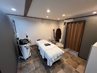 脱毛&リンパマッサージ Emiluca-エミルカ-