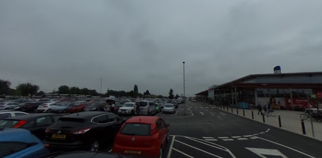 Tesco, Wragby Road, Lincoln - Shop