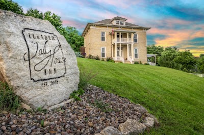 Elkader JailHouse Inn