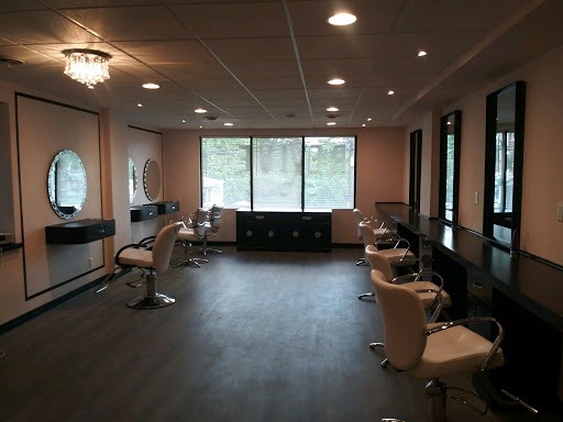 Revive Hair Loft