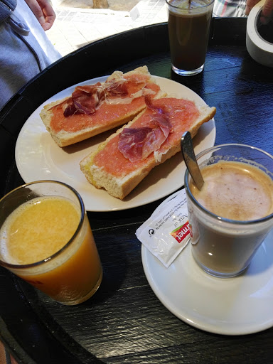 TABERNA ENTREAMIGOS - Visual