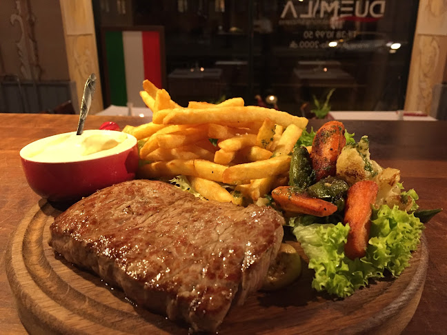 Ristorante&Pizzeria Duemila - Pizza