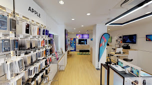 Photo n°17 de Boutique SFR Cluses à Cluses (Opérateur téléphonique)