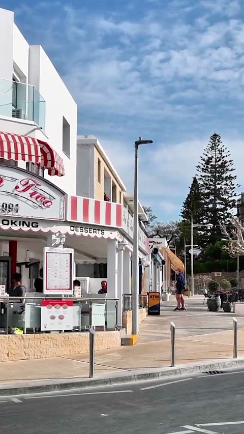 Tea for Two (Harbour) by null