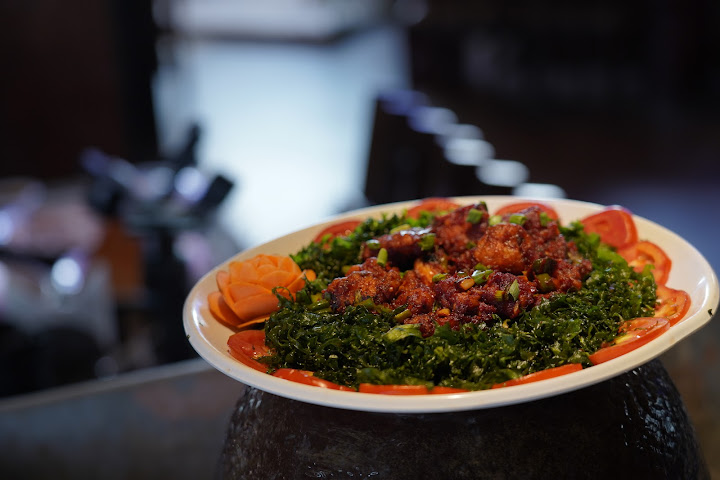 Metropolis Hotel by null