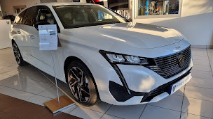 Photo n°1 de Garage Soares Arnaud à Veyre-Monton (Vendeur de voitures d'occasion)