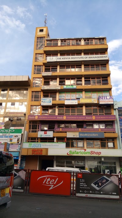 Photos of Ereto Plaza