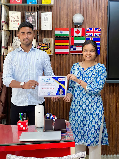 Gallery image 518