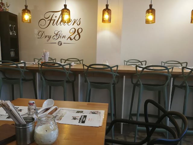Ramen bar