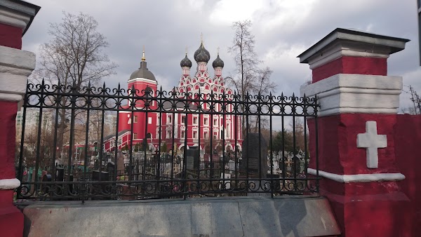 Кладбища москвы отзывы. Кладбище ВДНХ Алексеевское. Алексеевское кладбище в Москве. Леоновское кладбище Москва.