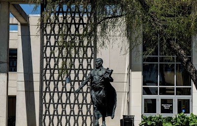 Reinert Alumni Memorial Library