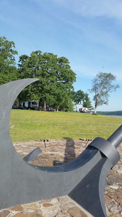 Highway 125 Park - Bull Shoals Lake