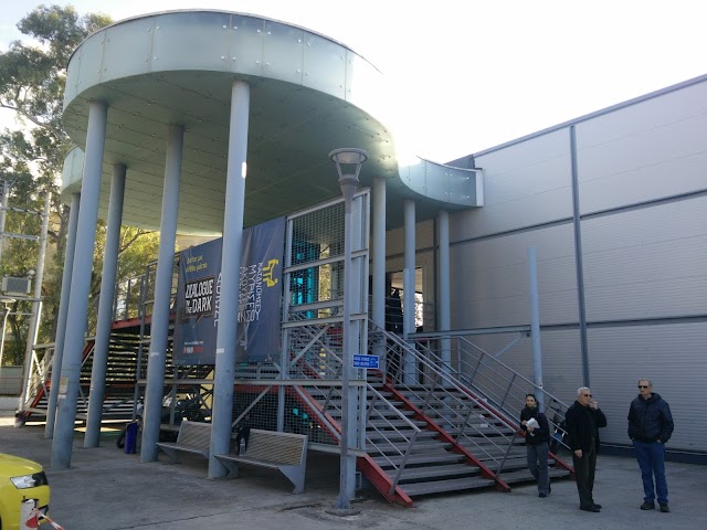 Badminton Theater
