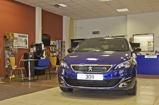 Peugeot The Grand Garage