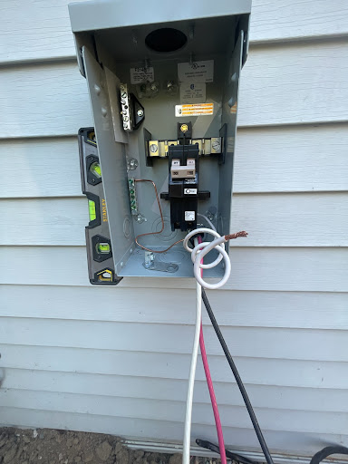 Midlakes Electric, LLC