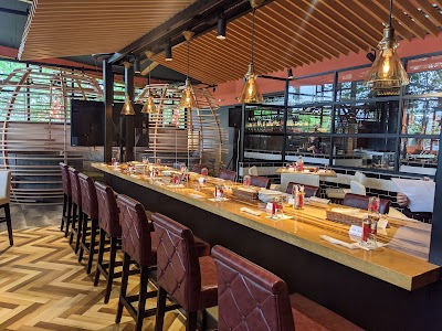 赤牛/ピザ｜レストランASO MILK FACTORY (ランチ)阿蘇