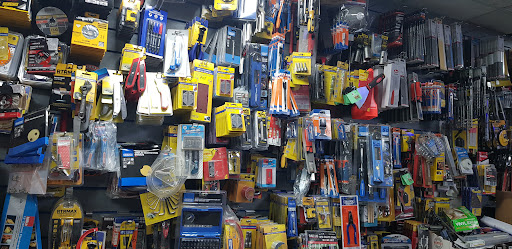 Plastic & Hardware - Hawthorns - Thumbnail